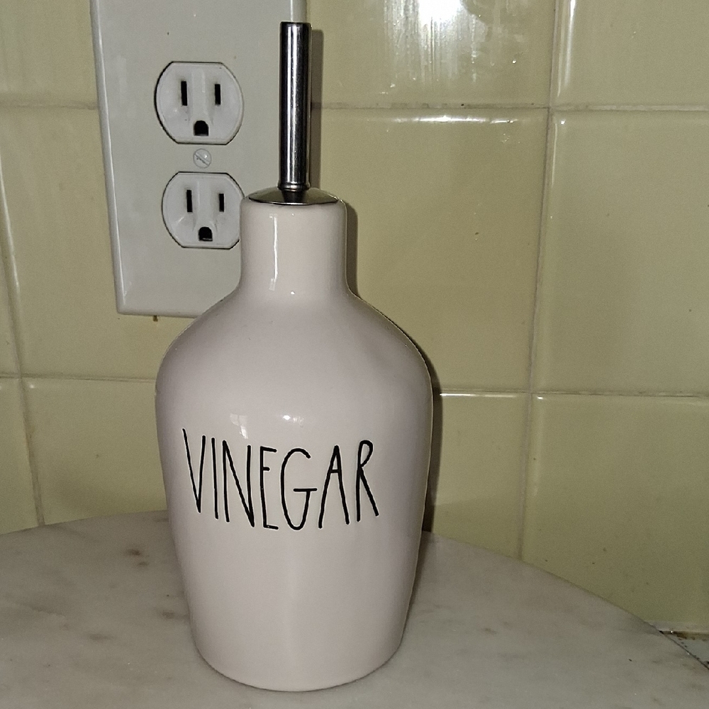 White Vinegar Dispenser